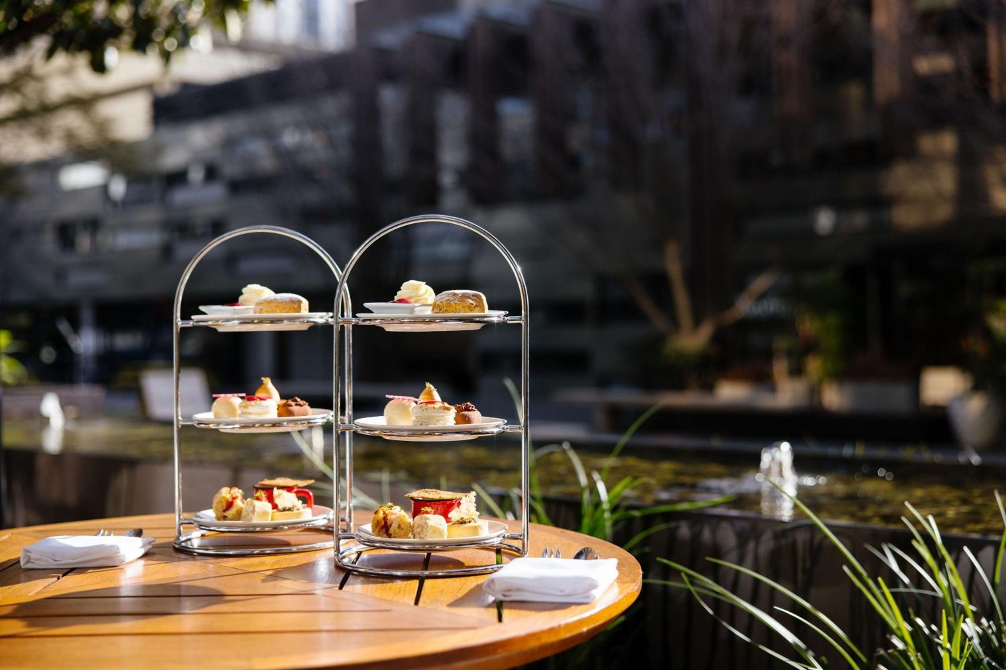 Готель The Westin Перт Екстер'єр фото Afternoon tea at the InterContinental Sydney